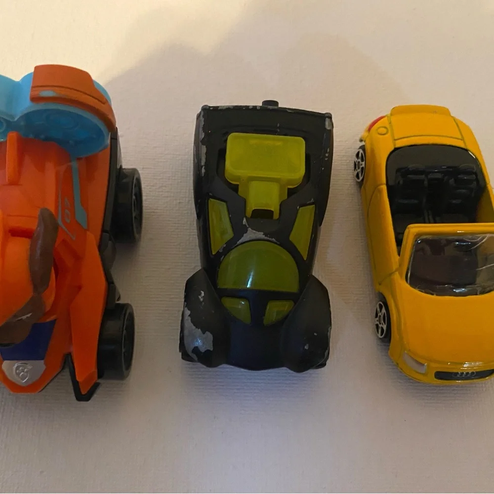 Source Unknown Orange, Black & Yellow Kids Toy Car Trio